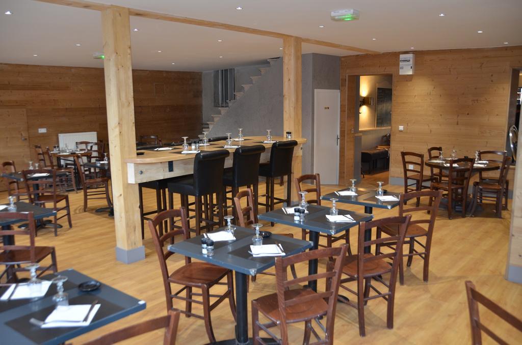 Bull'it Hotel Saint-Genis-Laval Exterior foto